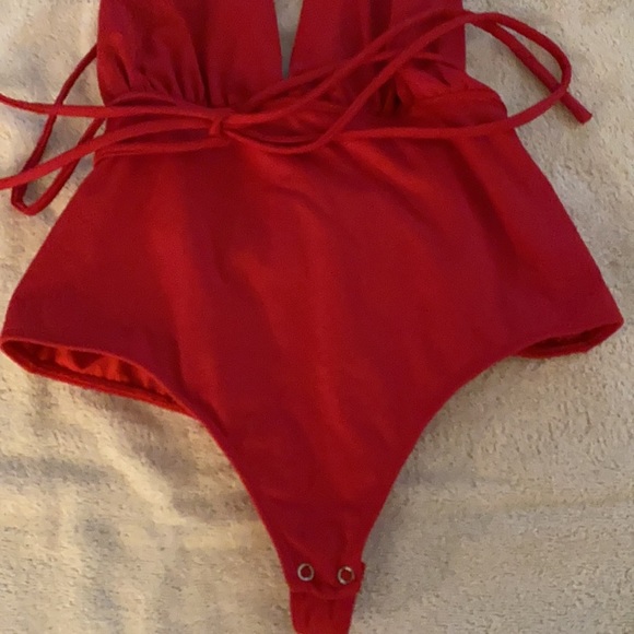 On The Lo from Brasil one piece low cut fabulous bathing suit. Gorgeous! - Picture 3 of 11